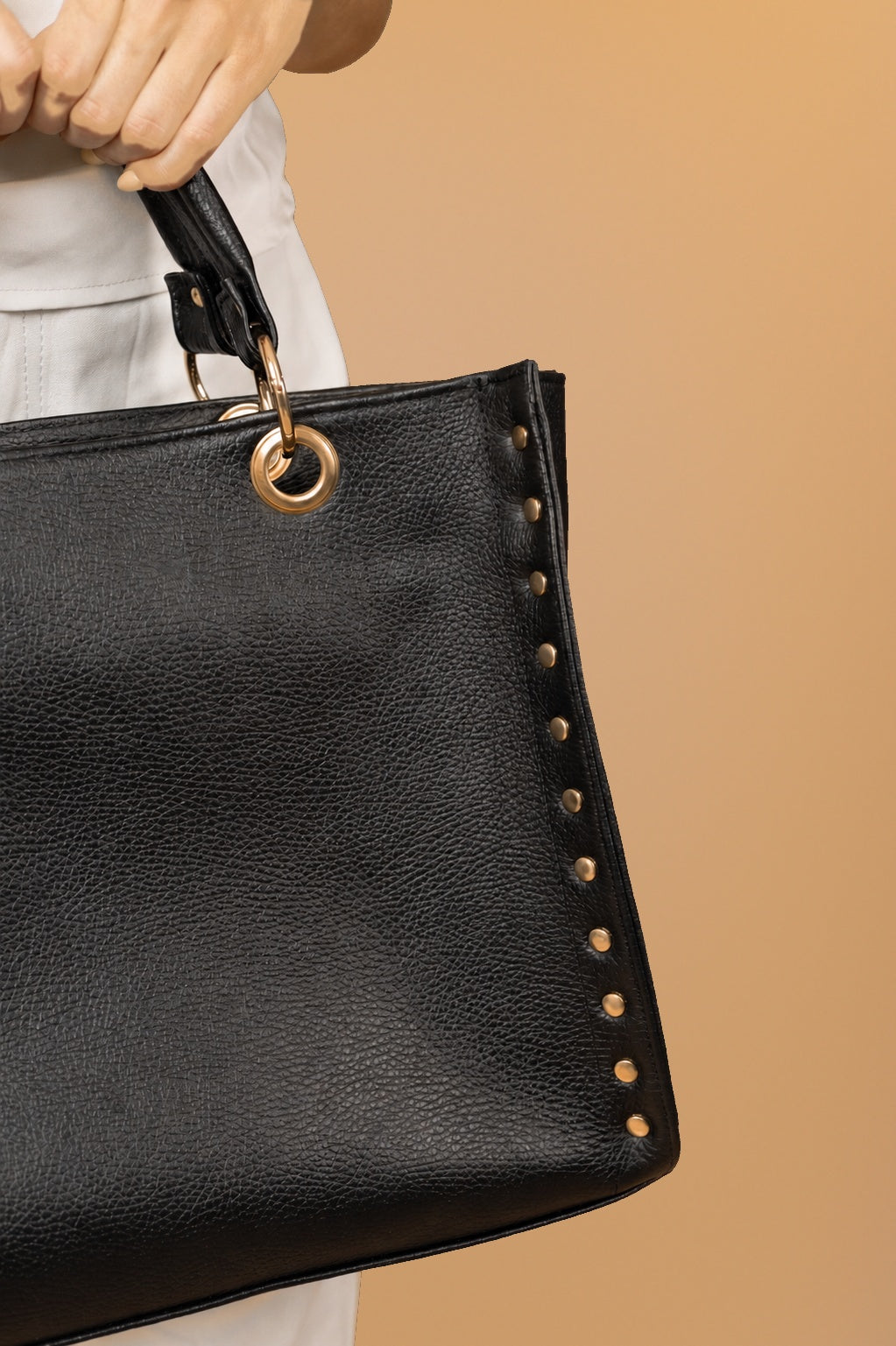 RIFF - Tote negro con tachuelas - 2-detalle