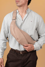 COVENANT - Sling beige media luna - 2-modelo
